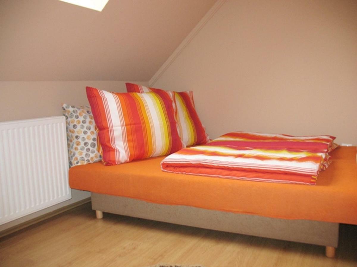 Menyhart Apartman Gyenesdiason 6 Fo Reszere Luaran gambar